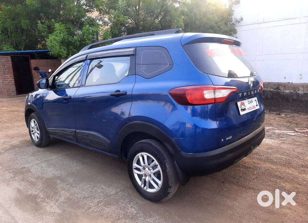 Renault Triber Rxl, 2022, Petrol