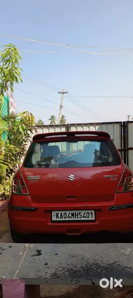 Maruti Suzuki Swift 2010 Petrol 85000 Km Driven