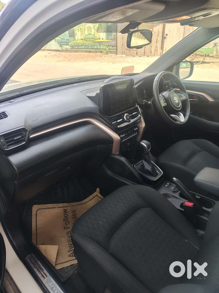 Maruti Suzuki Grand Vitara 1.5 Zeta Smart Hybrid At, 2024, Petrol