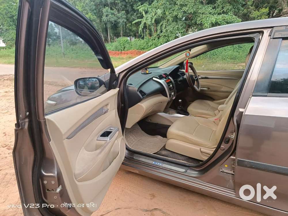 Honda City 1.5 V 2012