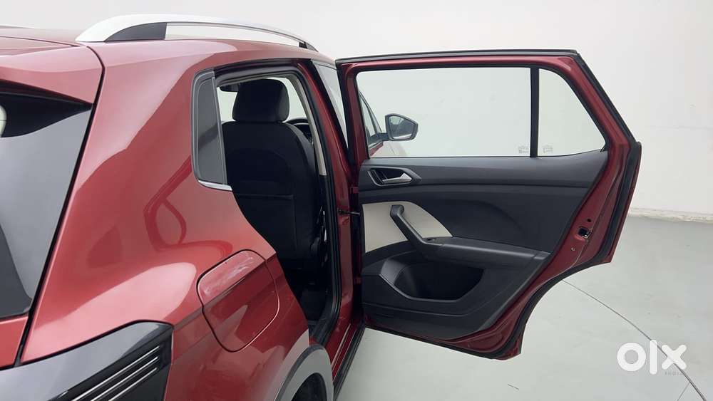 Volkswagen Taigun Topline 1.0 Tsi At (electric Seats), 2021, Petrol