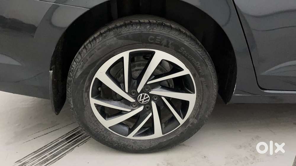 Volkswagen Virtus 1.0 Topline Tsi At, 2023, Petrol