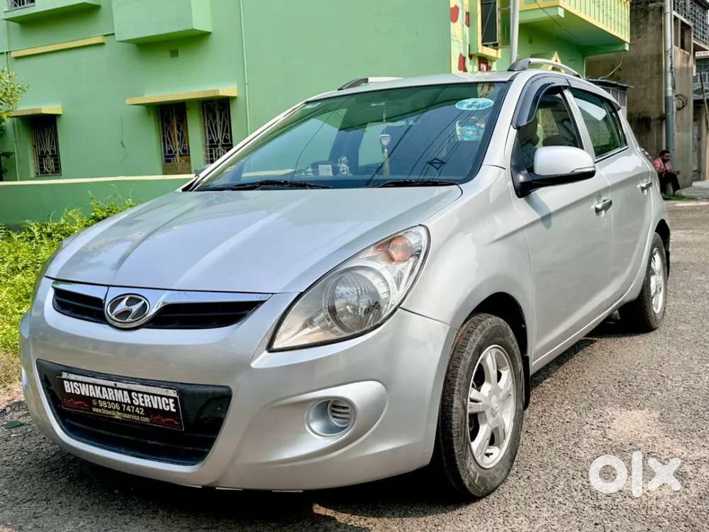Hyundai I20 Sportz 1.2 Bs-iv, 2011, Petrol