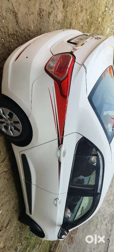 Hyundai Xcent Prime 2017 Cng & Hybrids 85000 Km Driven