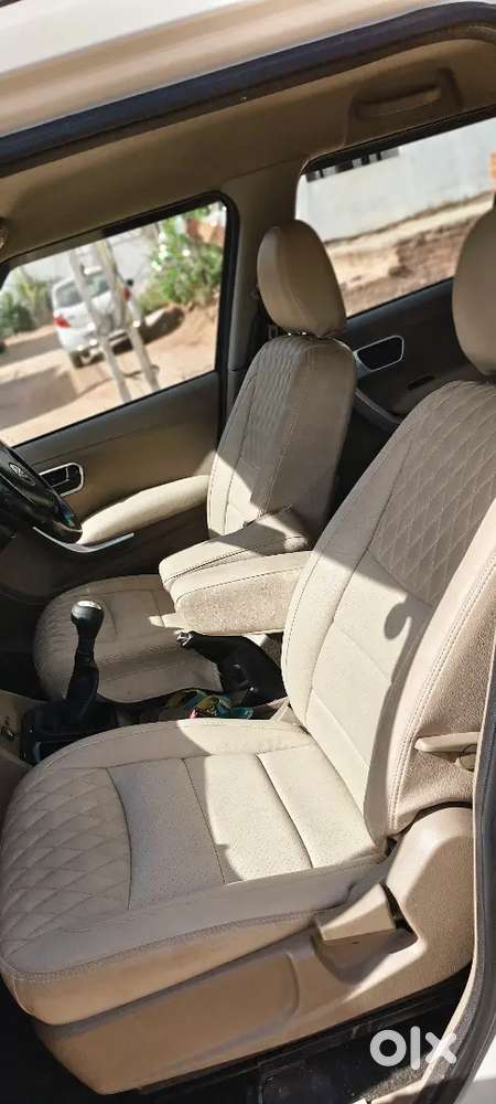 Mahindra Tuv 300 2016 Diesel 73000 Km Driven