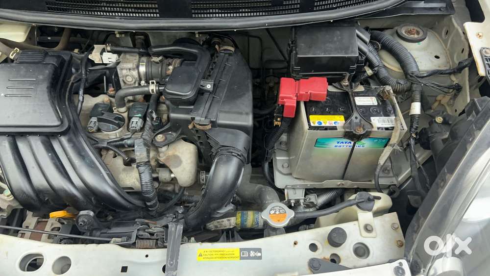 Nissan Micra Active Xv, 2016, Petrol
