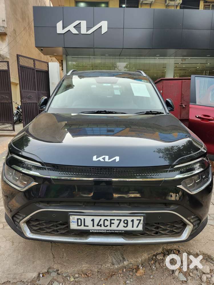 Kia Carens 1.4 Luxury Plus 6 Str, 2022, Petrol