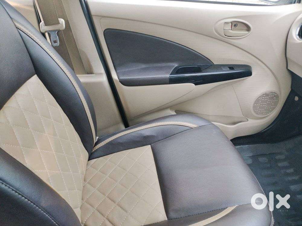 Toyota Etios Liva 1.2 Vx Dual Tone, 2018, Petrol