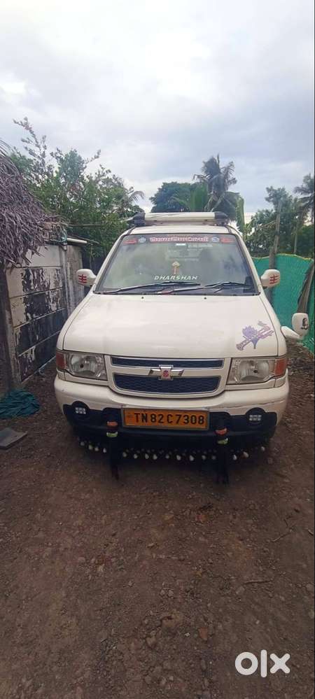 Chevrolet Tavera Neo 2017