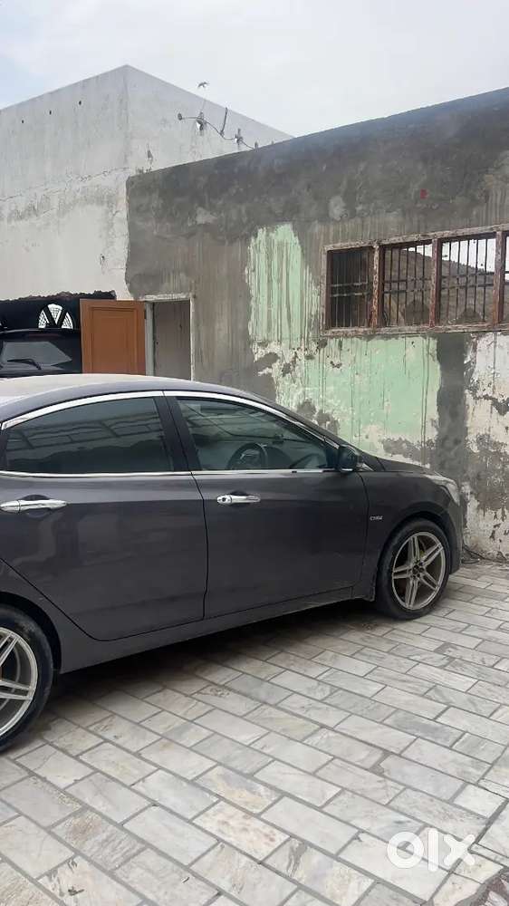 Hyundai Verna 1.6sx Crdi 2017