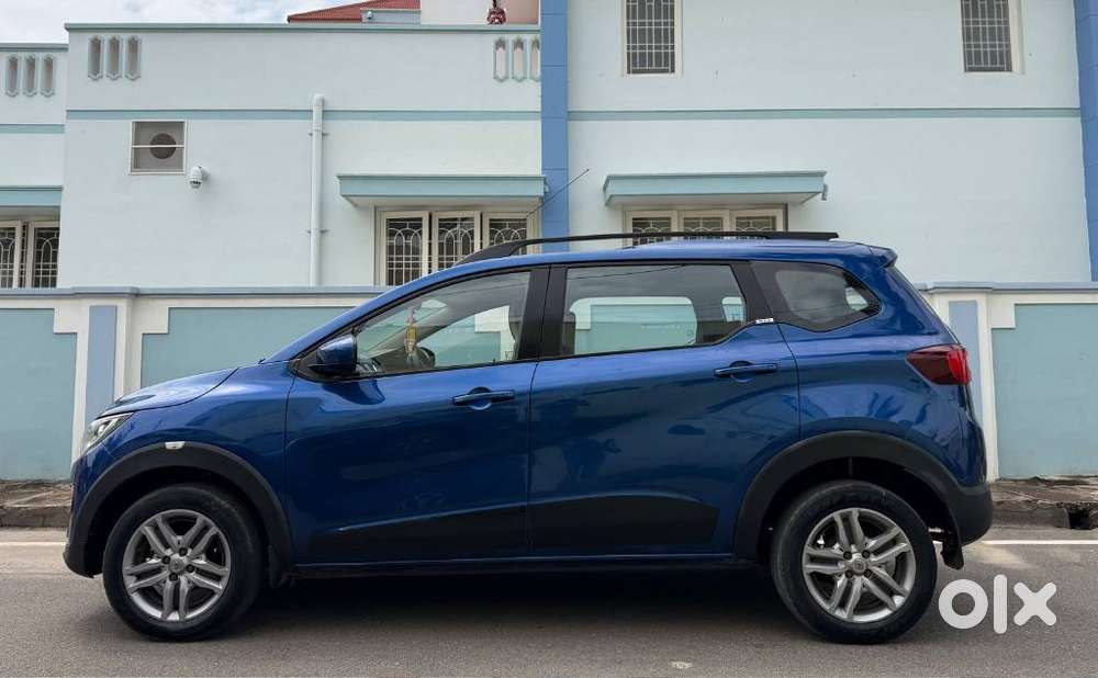 Renault Triber Rxz, 2021, Petrol