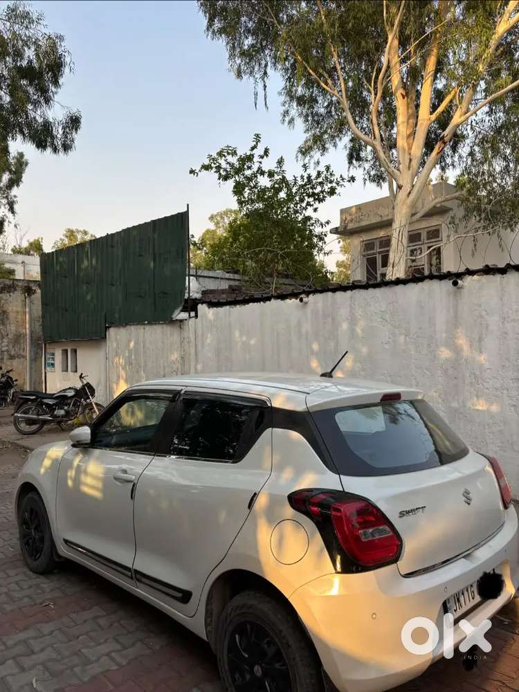 Maruti Suzuki Swift Vxi 2023