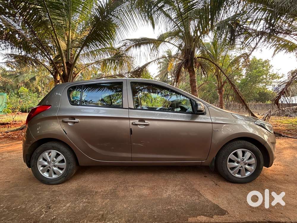 Hyundai I20 Sportz Petrol 2014