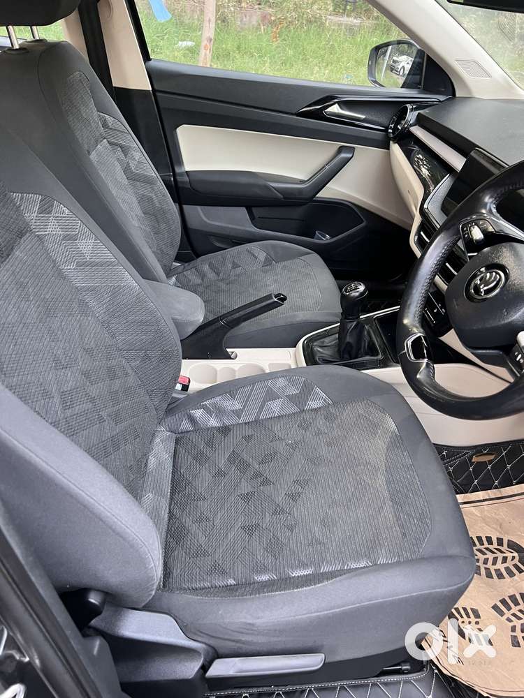Skoda Slavia Ambition 1.0l Tsi Mt, 2022, Petrol