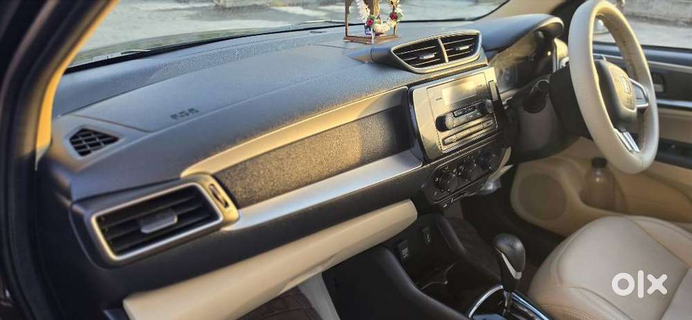 Honda Amaze, 2022, Petrol