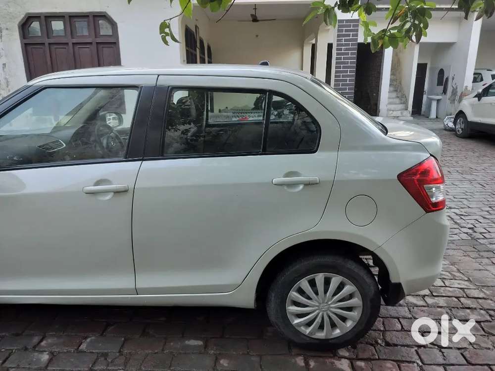 Brand New Condition Maruti Suzuki Dzire 2017 Diesel 79000 Km Driven