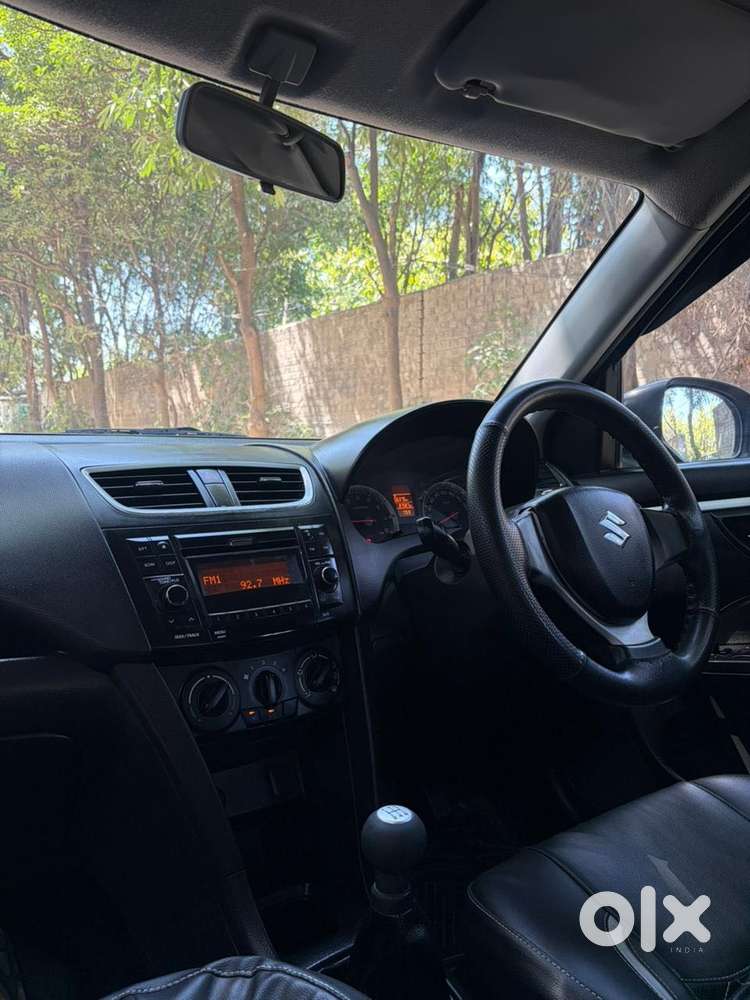 Maruti Suzuki Swift Vxi, 2015, Petrol