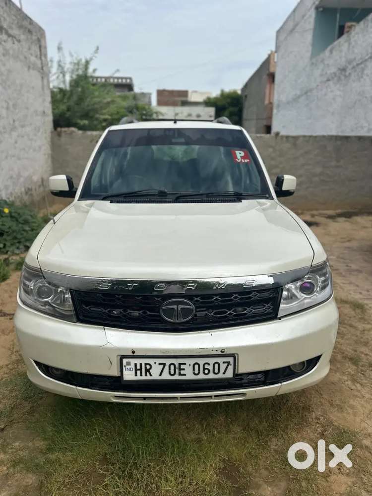 Tata Safari Storme Diesel 2015