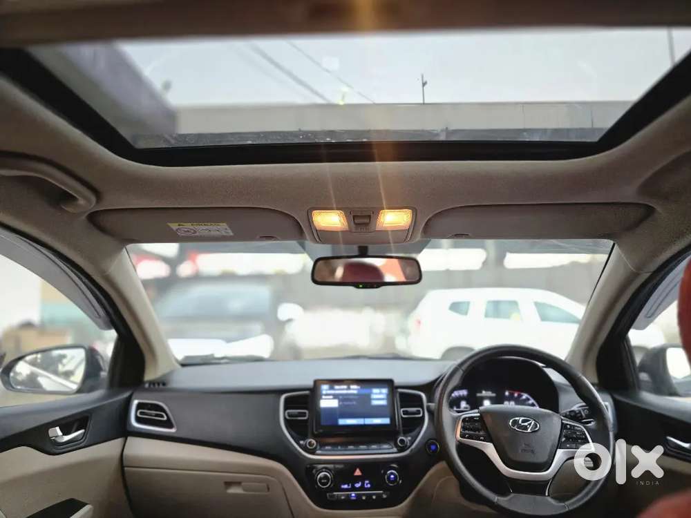 Hyundai Verna 2022 Petrol 49000 Km Driven