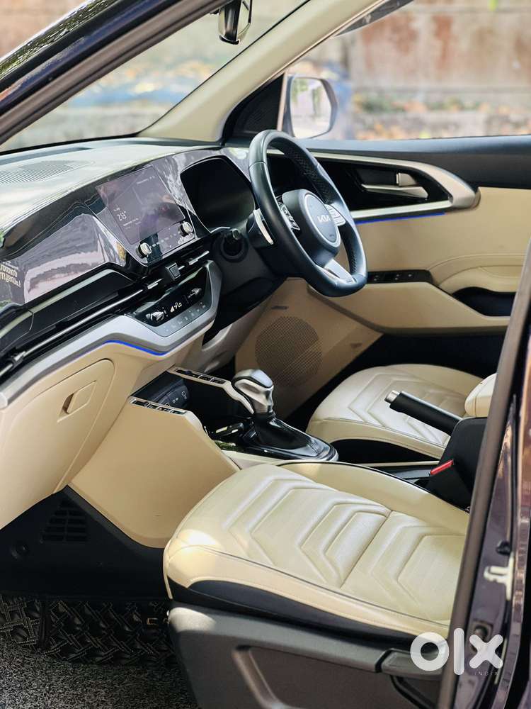 Kia Carens 1.5 Luxury Plus Diesel At 6 Str, 2023, Diesel