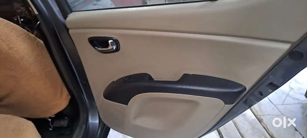 Hyundai I10 Asta Petrol Manual 2013
