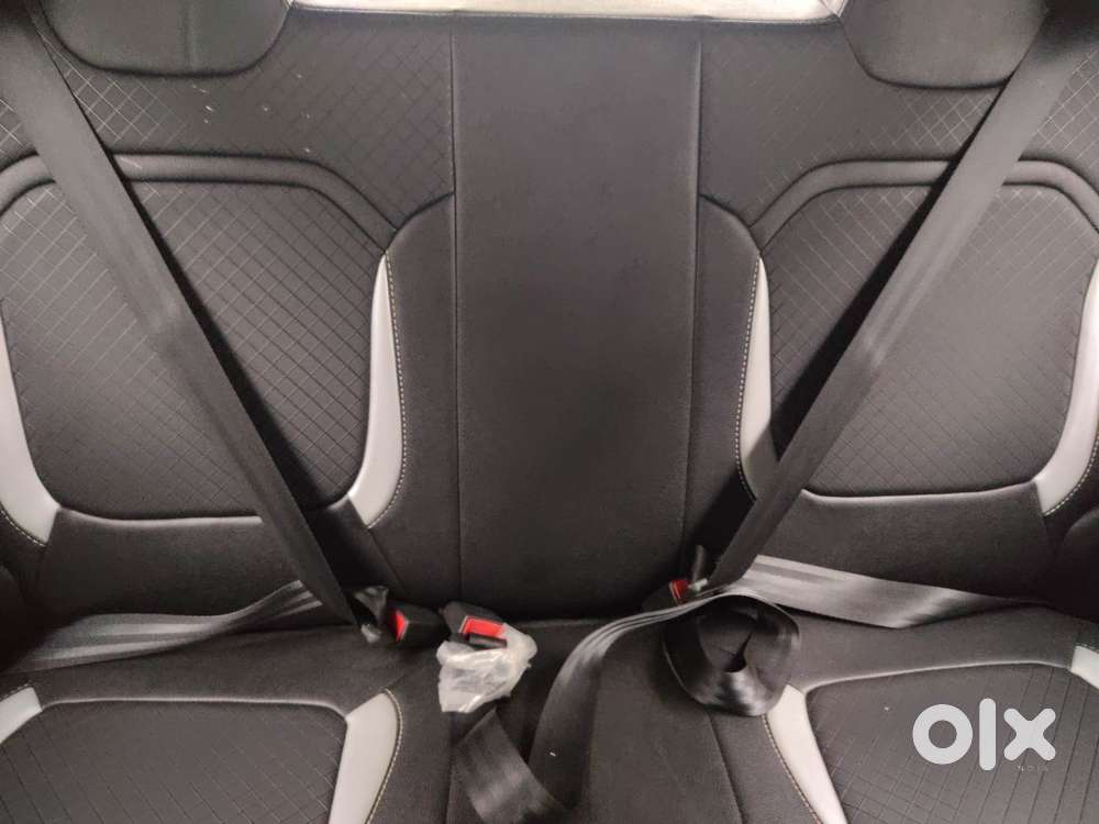 Renault Kwid 1.0 Climber (o) Dual Tone, 2024, Petrol