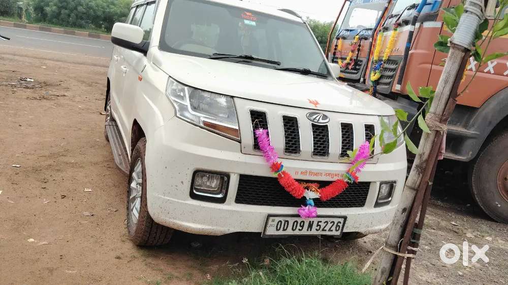 Mahindra Tuv 300 2019 Diesel 160000 Km Driven