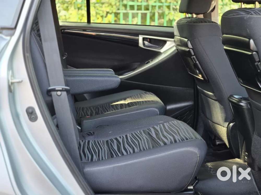 Toyota Innova Crysta [2020-ongoing] 2.4 Vx 7 Str, 2019, Diesel