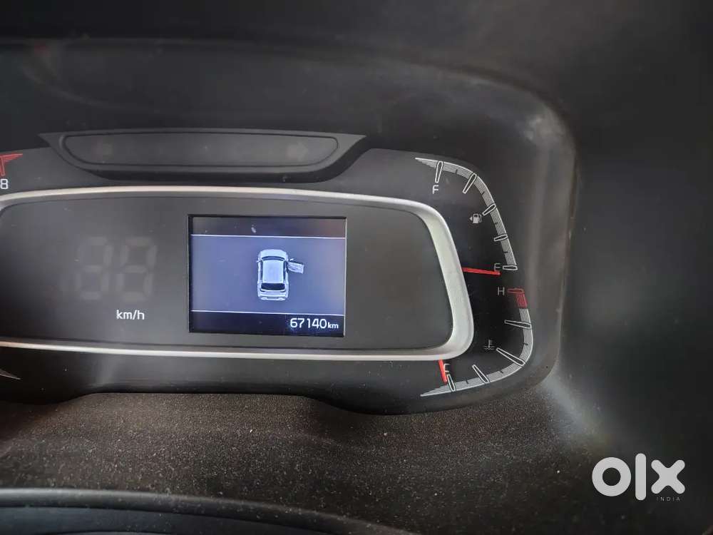 Kia Sonet 2021 Petrol 67000 Km Driven