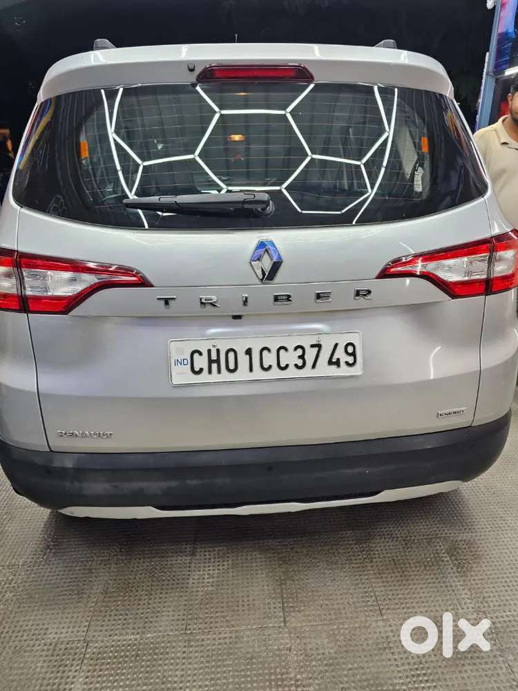 Renault Triber 1.0 Rxz 2020 Model