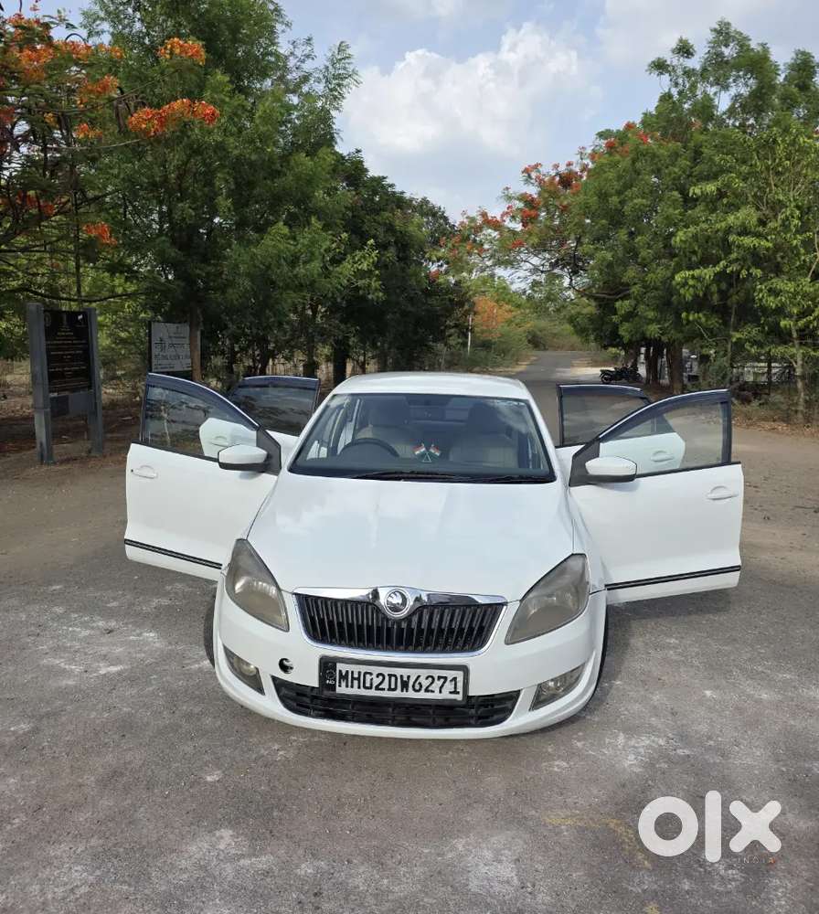Skoda Rapid 2015 New Condition Just Take And Drive Urgent Sell