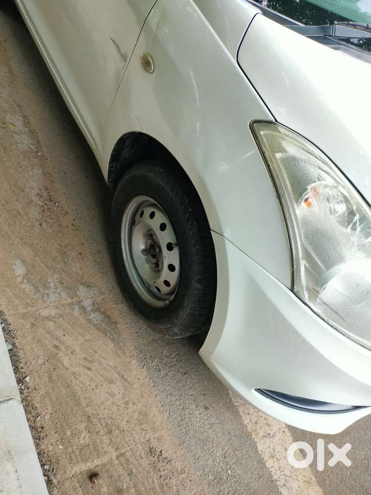 Maruti Suzuki Swift Dzire 1.3 Vxi, 2012, Petrol