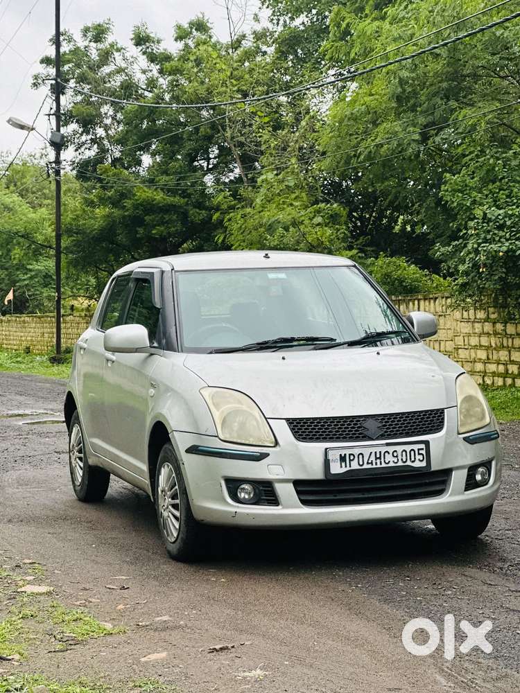 Maruti Suzuki Swift 1.3 Vxi, 2005, Petrol
