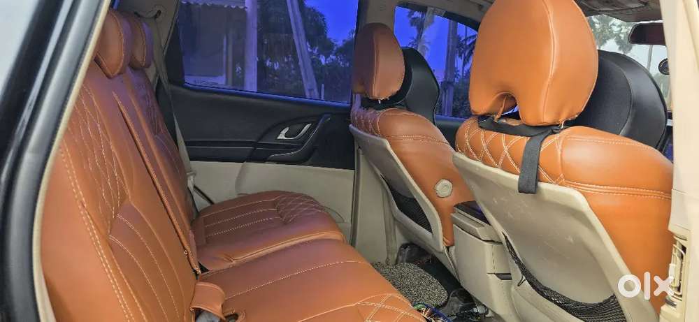 Mahindra Xuv500 2014 Diesel 160000 Km Driven