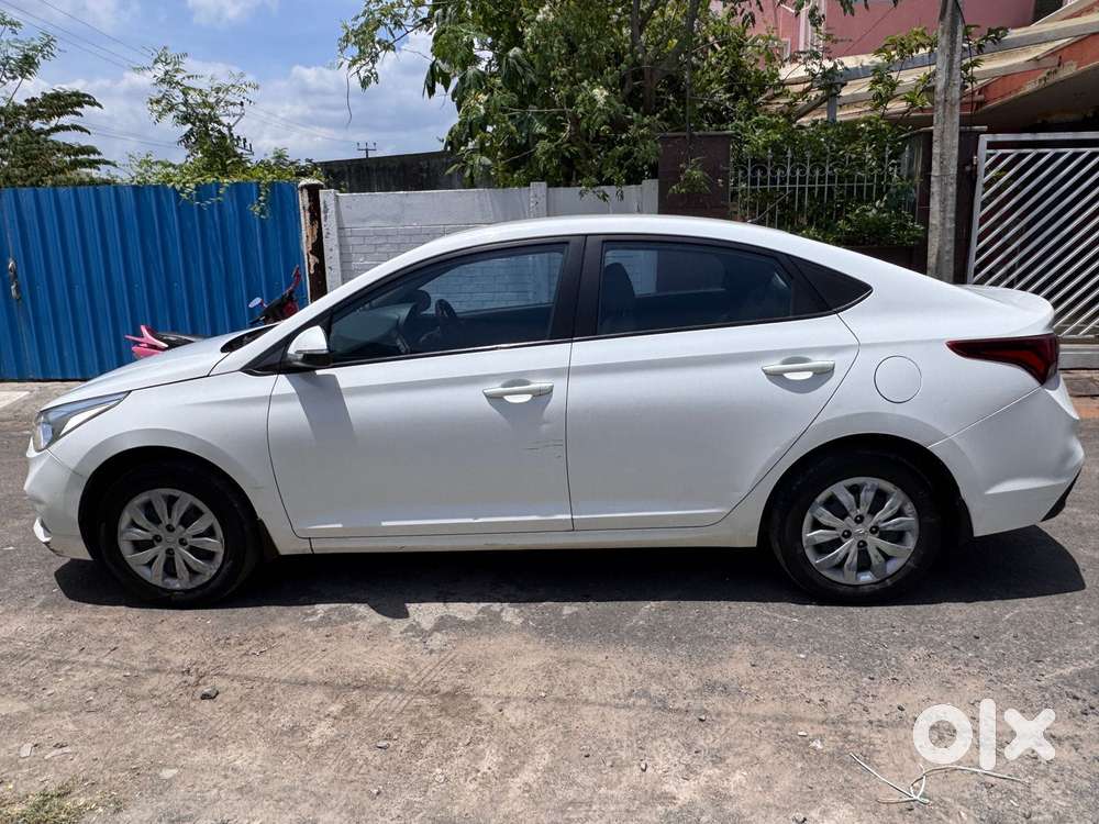 Hyundai Verna Crdi 1.6 E, 2017, Diesel