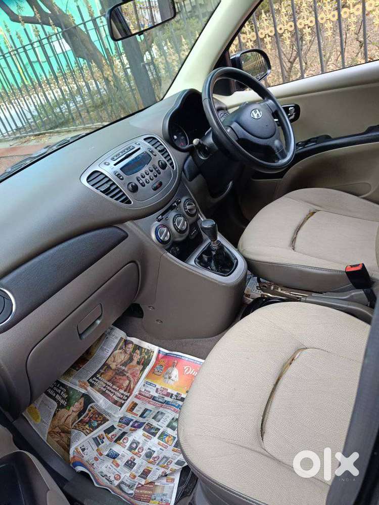 Hyundai I10 Sportz, 2013, Petrol