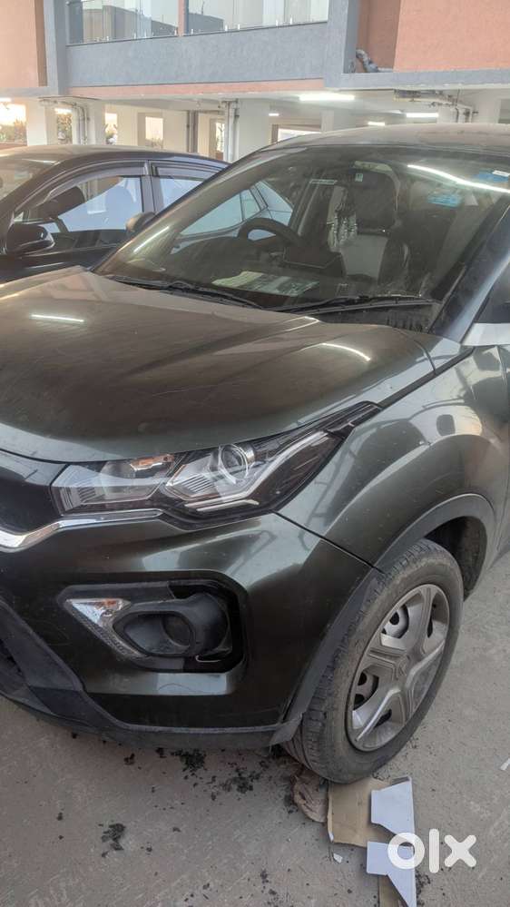 Tata Nexon 2022 Pure Petrol