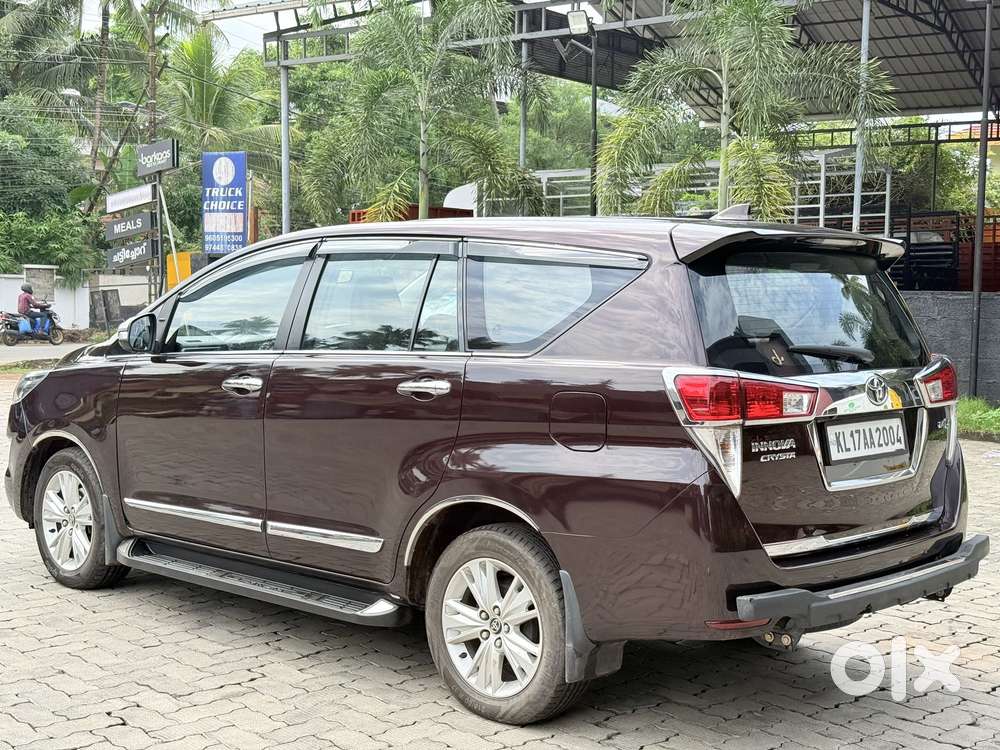 Toyota Innova Crysta 2.4 Z 7 Str, 2016, Diesel