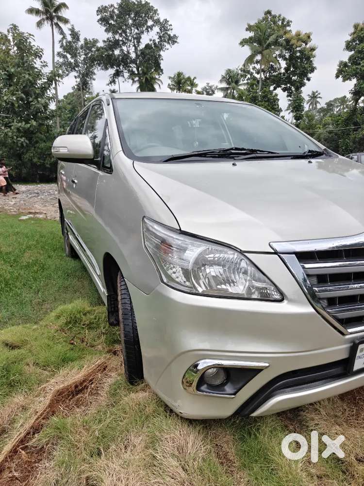 2014 Innova 2.5v Good Maintenance