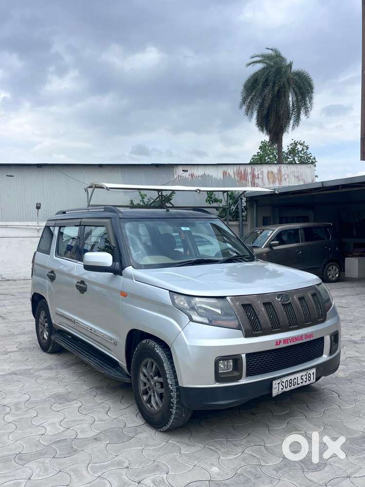 Mahindra Tuv 300 T10, 2019, Diesel