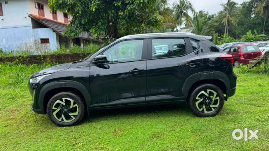 Nissan Magnite, 2024, Petrol