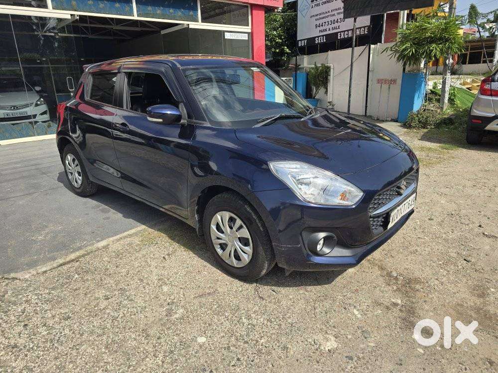 Maruti Suzuki Swift Vxi Optional, 2022, Petrol
