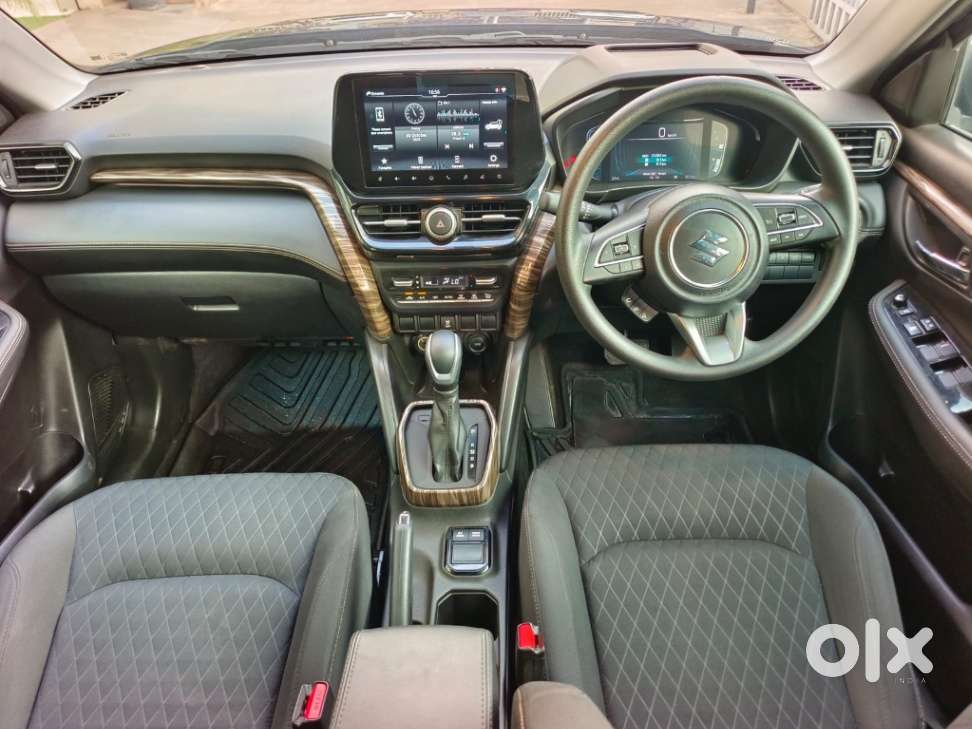 Maruti Suzuki Grand Vitara 1.5 Zeta Plus Intelligent Hybrid Ecvt, 20..