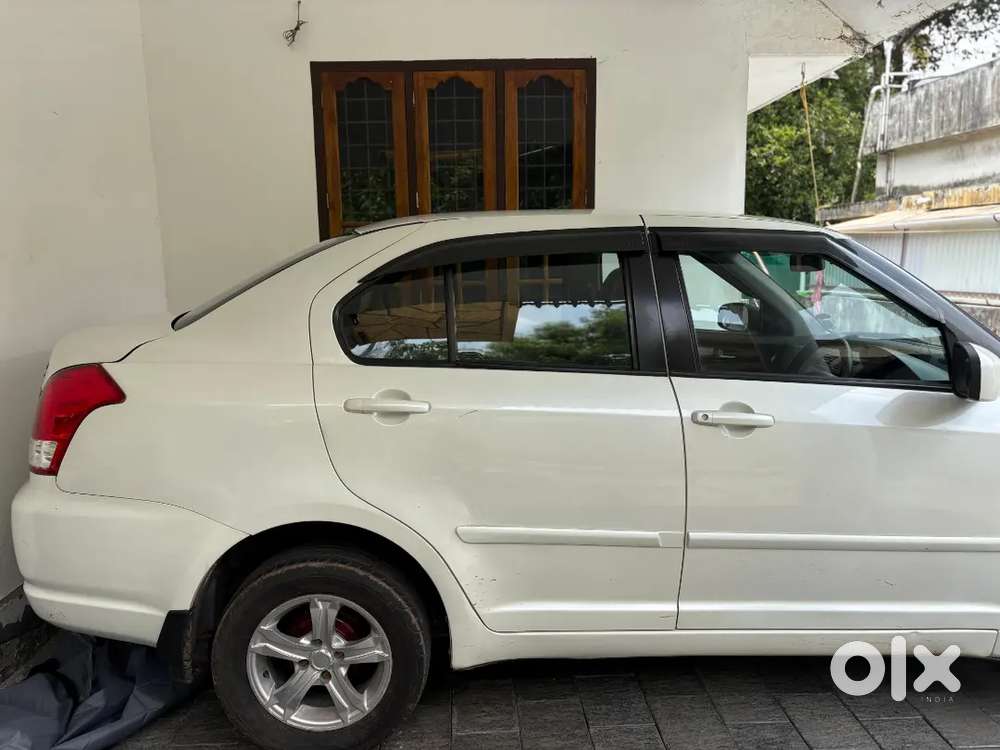 Maruti Suzuki Swift Dzire 2009