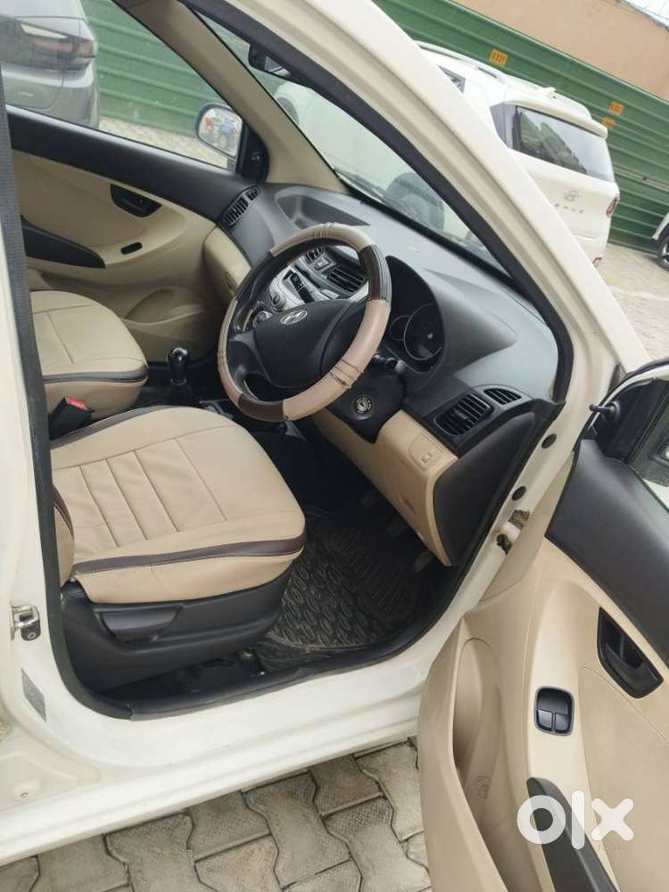 Hyundai Eon Magna +, 2012, Petrol