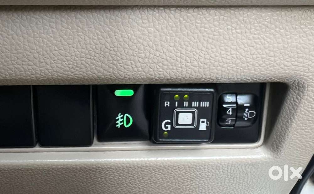Maruti Suzuki Dzire 1.2 Vxi Cng, 2018, Petrol