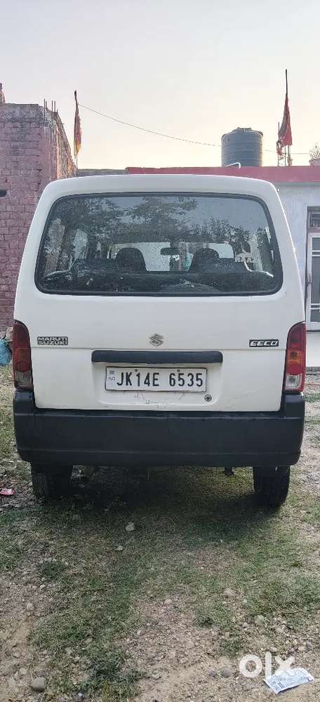 Maruti Suzuki Eeco 2017 Petrol 127000 Km Driven