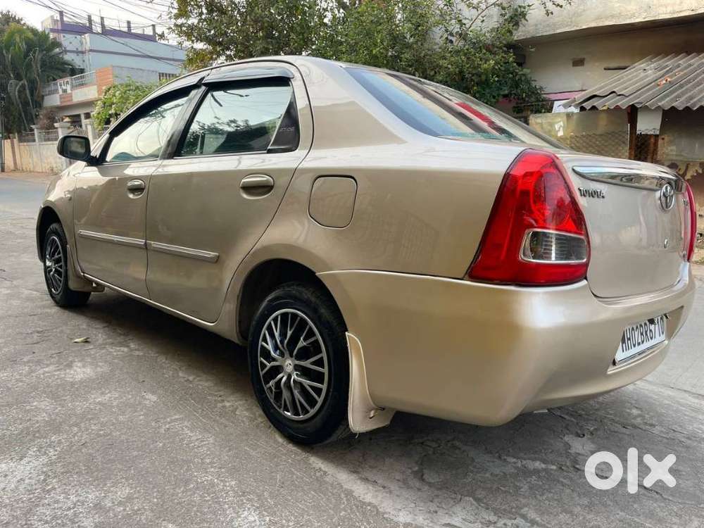 Toyota Etios 2010-2012 G, 2011, Cng & Hybrids