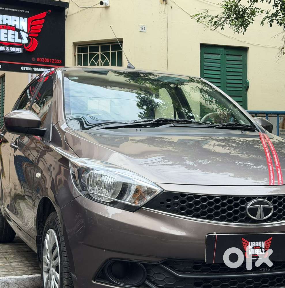 Tata Tiago 1.2 Revotron Xt (o), 2017, Petrol