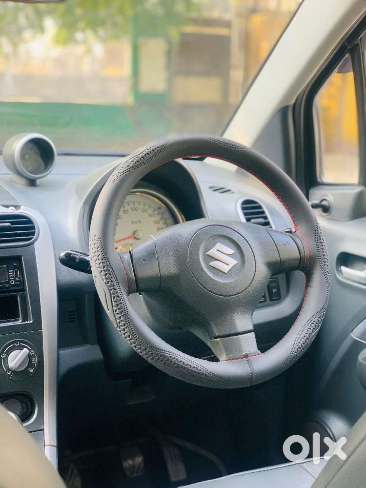 Maruti Suzuki Ritz, 2011, Petrol